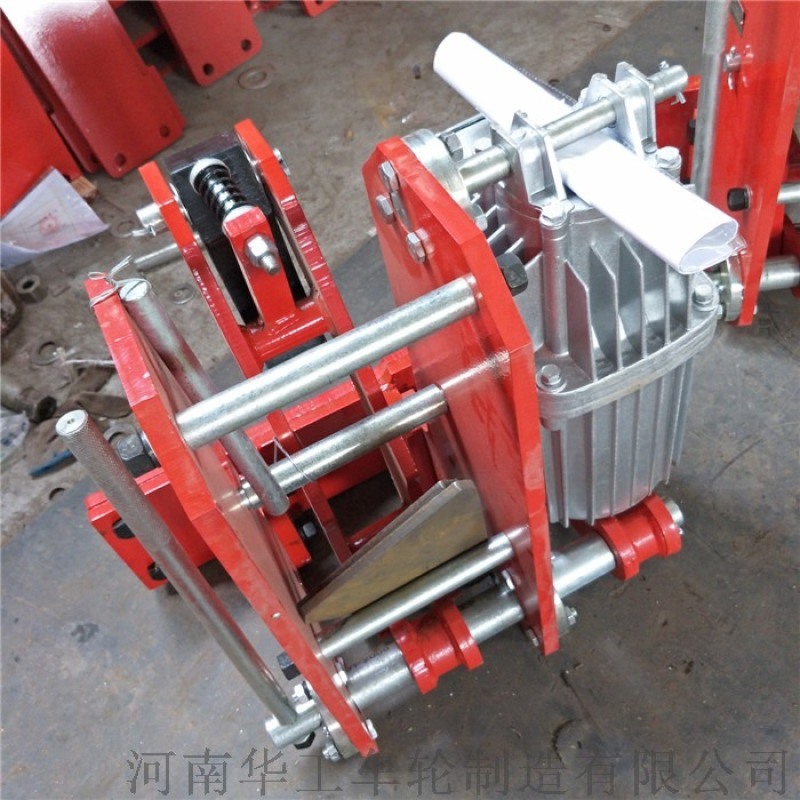 YFX-600電力液壓防風(fēng)鐵楔 龍門(mén)吊防風(fēng)裝置