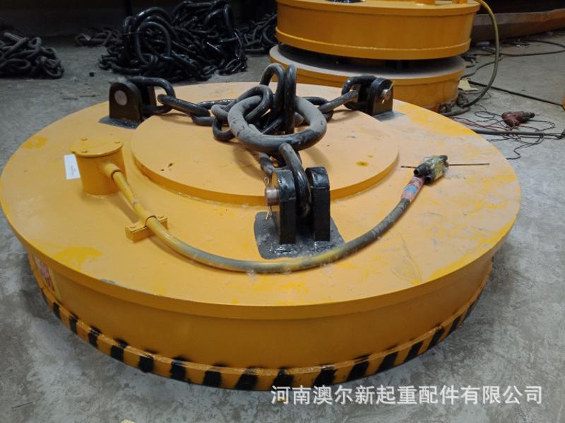 起重電磁鐵吸盤 吸廢鐵電磁吸盤 質(zhì)量?jī)?yōu) 牢固可靠