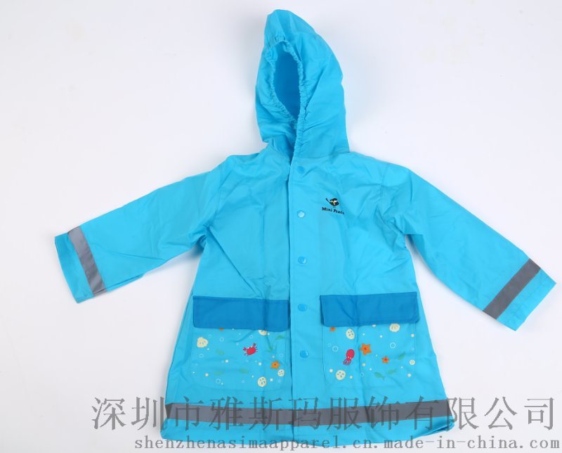 時(shí)尚趣味 滌綸環(huán)保兒童輕薄透氣 斗篷雨衣 連體雨披