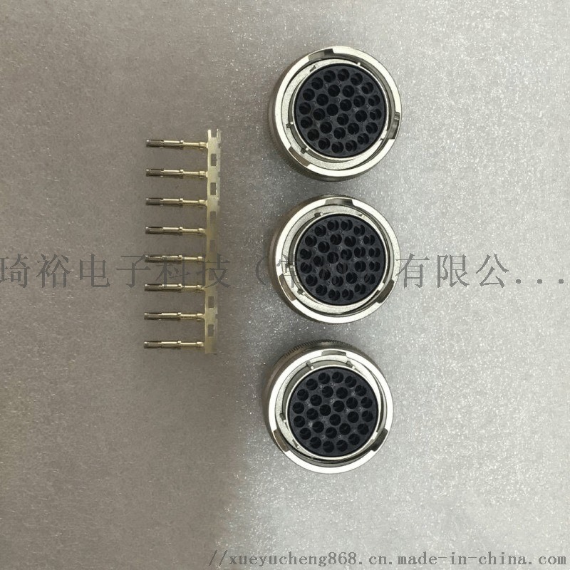 RT062028PNHEC03 安費(fèi)諾連接器