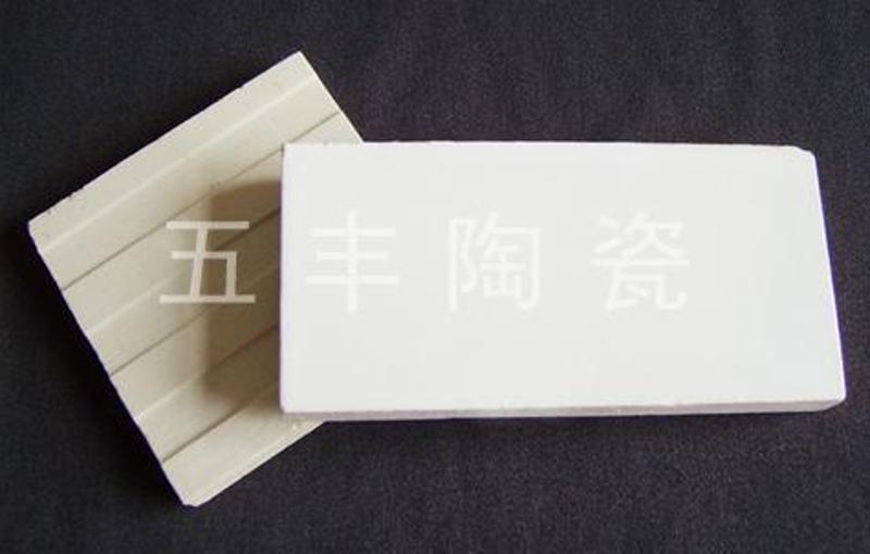 五豐陶瓷供應(yīng)耐酸陶瓷板