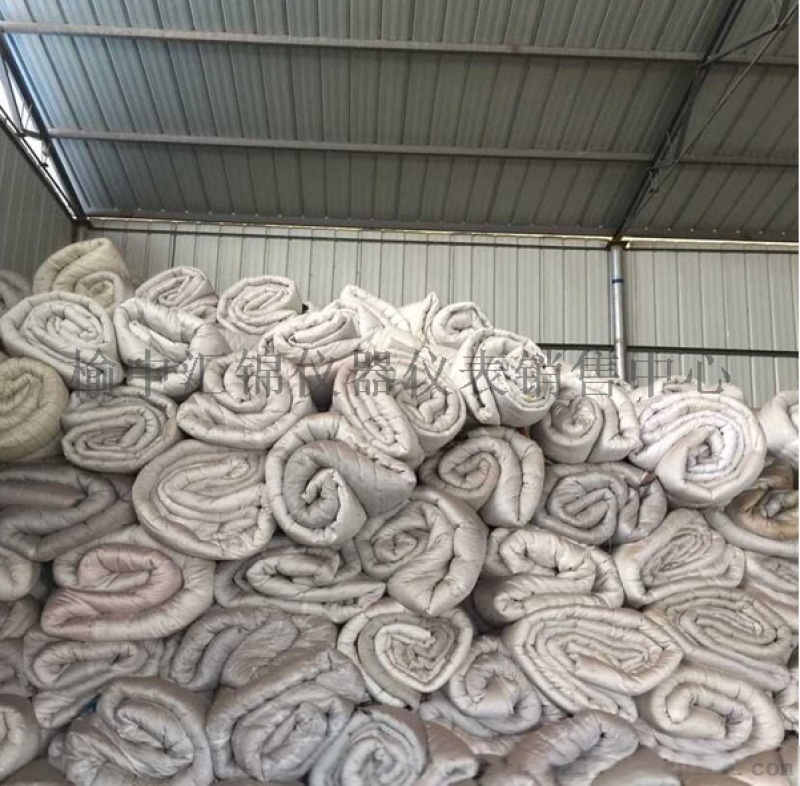 蘭州哪里有賣(mài)工地保溫棉被13919031250