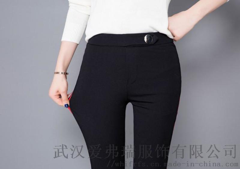 女裝店進(jìn)貨女人時(shí)報(bào)18年冬裝新款修身鴨絨褲