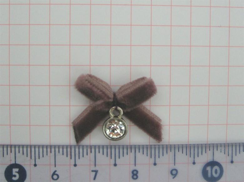 內(nèi)衣花仔，胸花，手工花仔