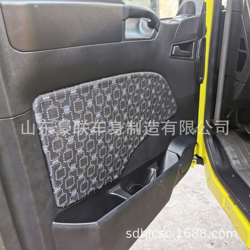 汕德卡駕駛室總成殼 汕德卡駕駛儀表 電腦版德國(guó)曼發(fā)動(dòng)機(jī)總成圖片